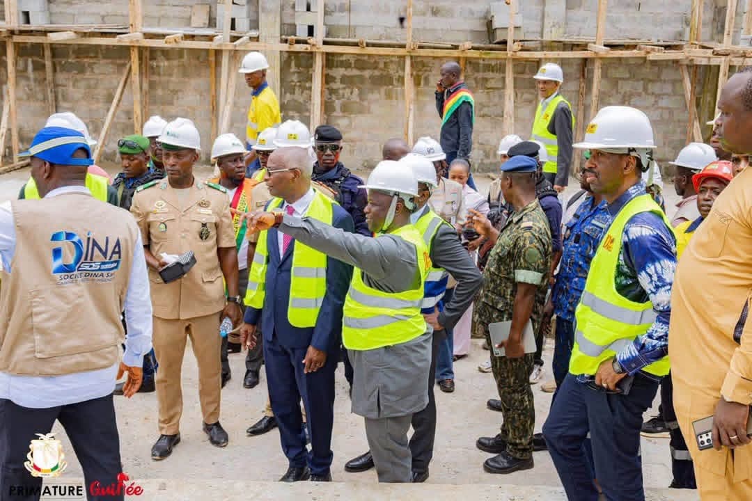 Le Premier ministre visite le chantier de l'Ecole nationale d'administration