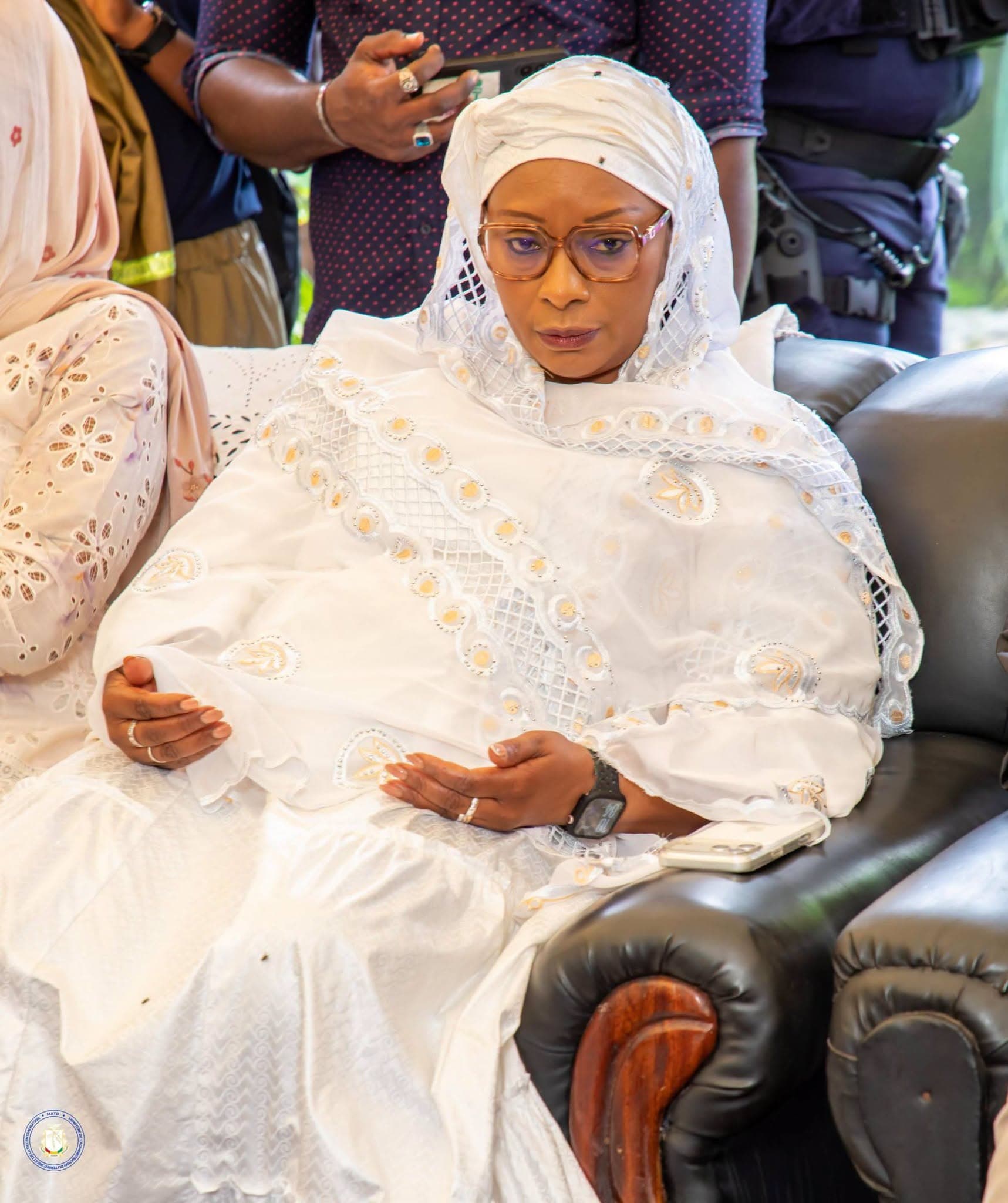 Drame de Hafia : la Ministre de l’Administration du Territoire et de la Décentralisation présente les condoléances du Gouvernement