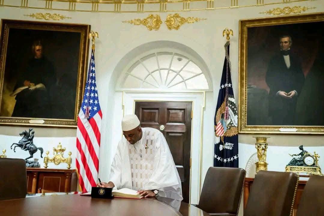 #Ambassade_extraordinaire_et_plénipotentiaire_de_la_République_de_Guinée_auprès_des_États_Unis.