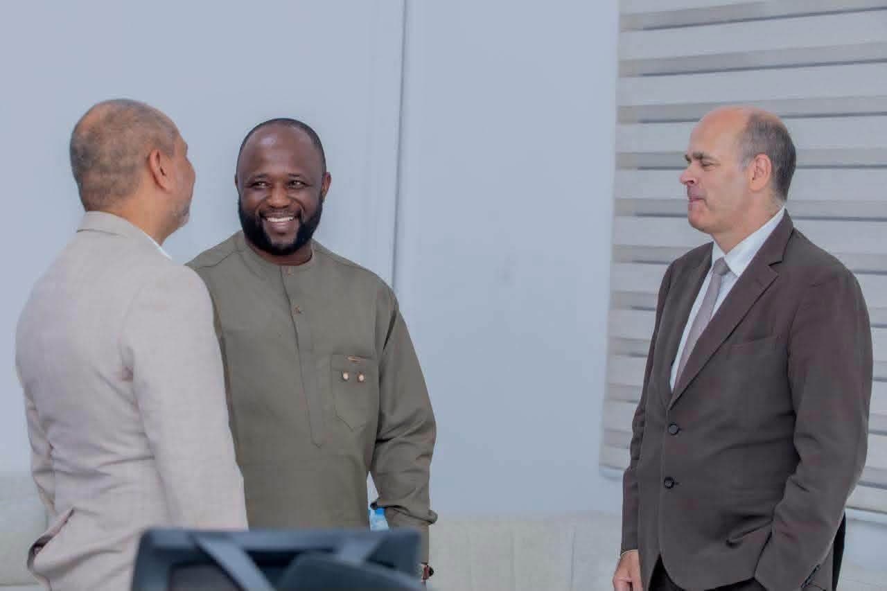 Coopération Guinéo-Belge : le Ministre Faya François BOUROUNO échange avec la délégation belge